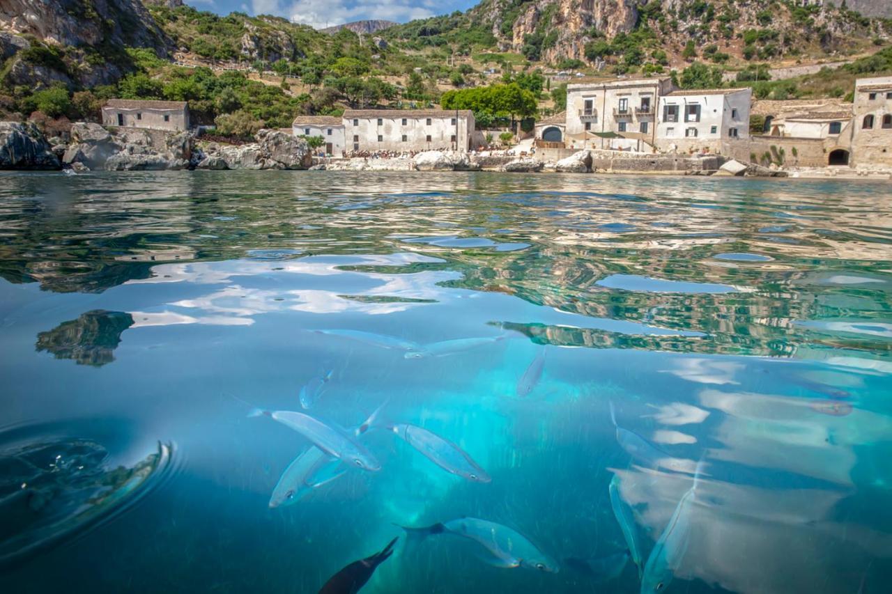 Perla Di Mare Appartamenti Кастеллуццо Екстер'єр фото