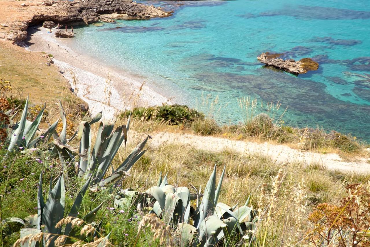 Perla Di Mare Appartamenti Кастеллуццо Екстер'єр фото