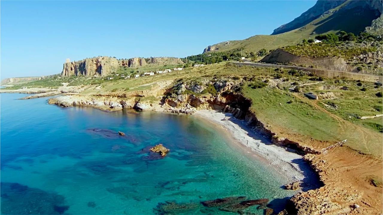 Perla Di Mare Appartamenti Кастеллуццо Екстер'єр фото