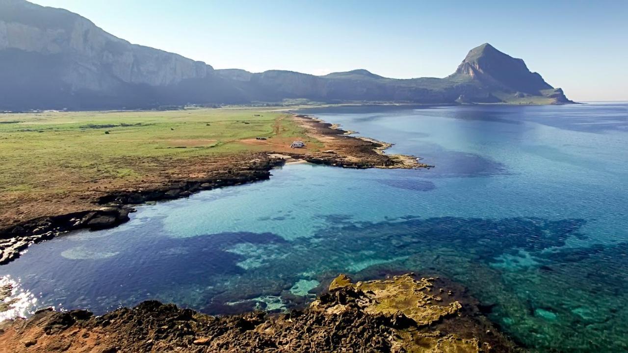 Perla Di Mare Appartamenti Кастеллуццо Екстер'єр фото